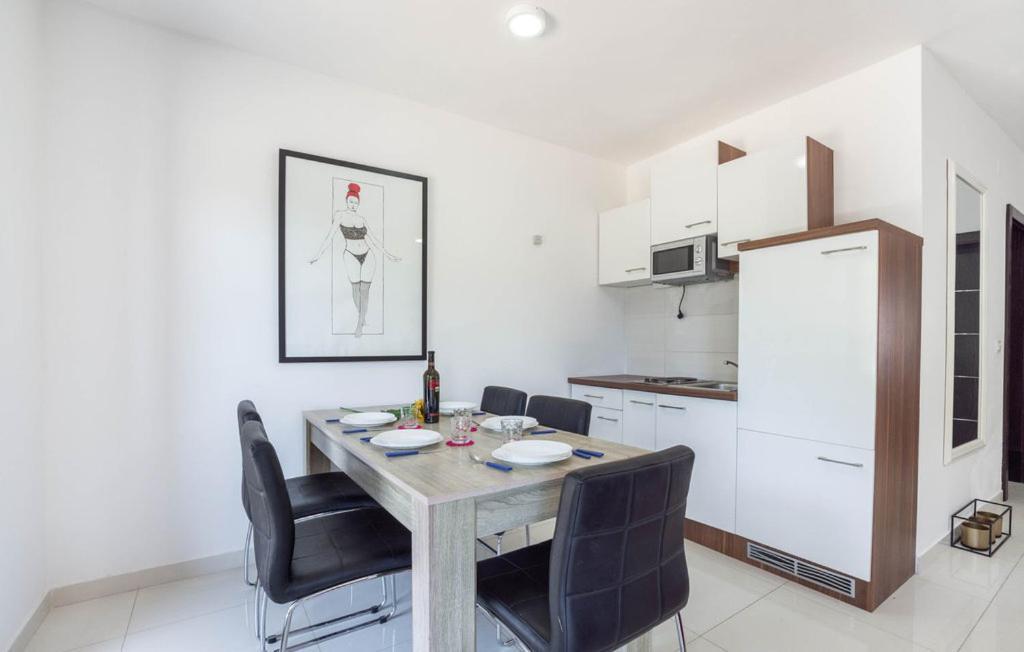 Apartmani U Kastelima Каштела Екстер'єр фото