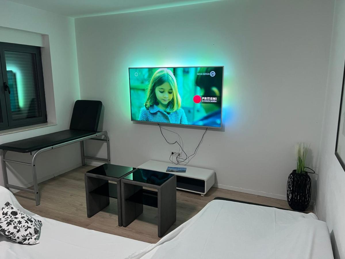 Apartmani U Kastelima Каштела Екстер'єр фото